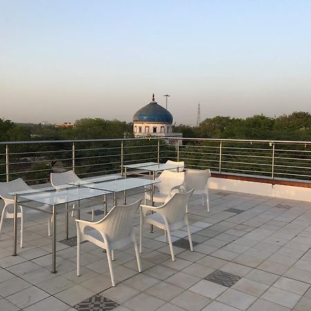 B Nineteen Nowe Delhi Zewnętrze zdjęcie